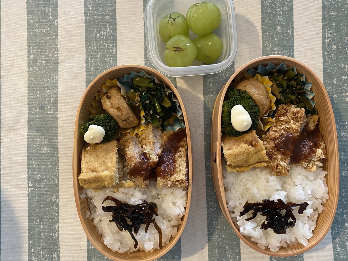 写真が傾いているトンカツ弁当