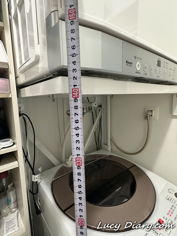 我が家の乾太くん専用ラックの一番下までの高さは床から約140ｃｍ高さ