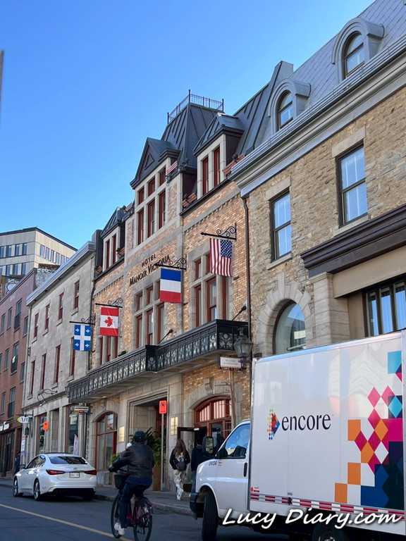 ホテルマノワールビクトリアの外観