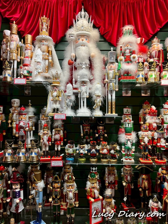 クリスマスのお店店内