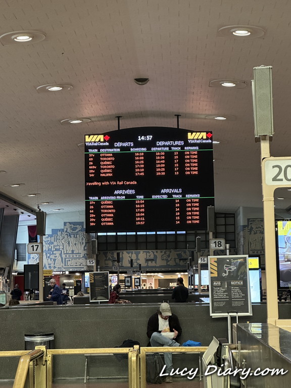 トロント駅で3時間の乗り継ぎ