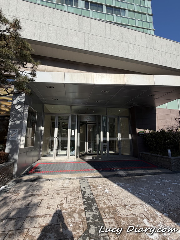 百貨店からの入り口